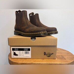 Dr. Martens Dark Brown Crazy Horse Leather Chelsea Boots Size 8